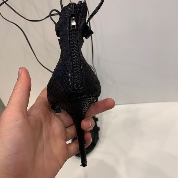 Wild Diva - Lace-up Braided Leather Heelsββ - Picture 2 of 4